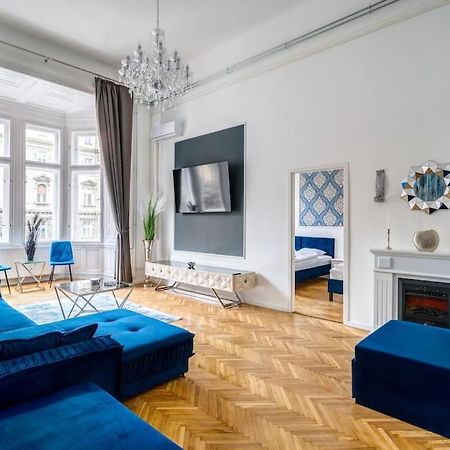 Andrassy Grandeur With Indoor Parking Apartamento Budapeste Exterior foto