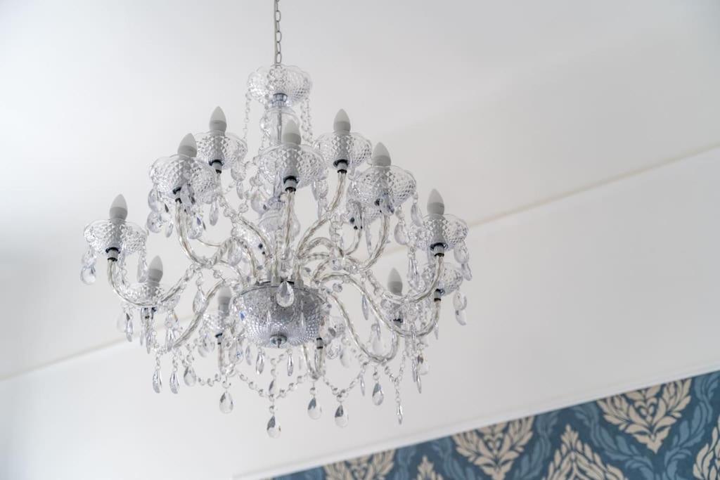 Andrassy Grandeur With Indoor Parking Apartamento Budapeste Exterior foto