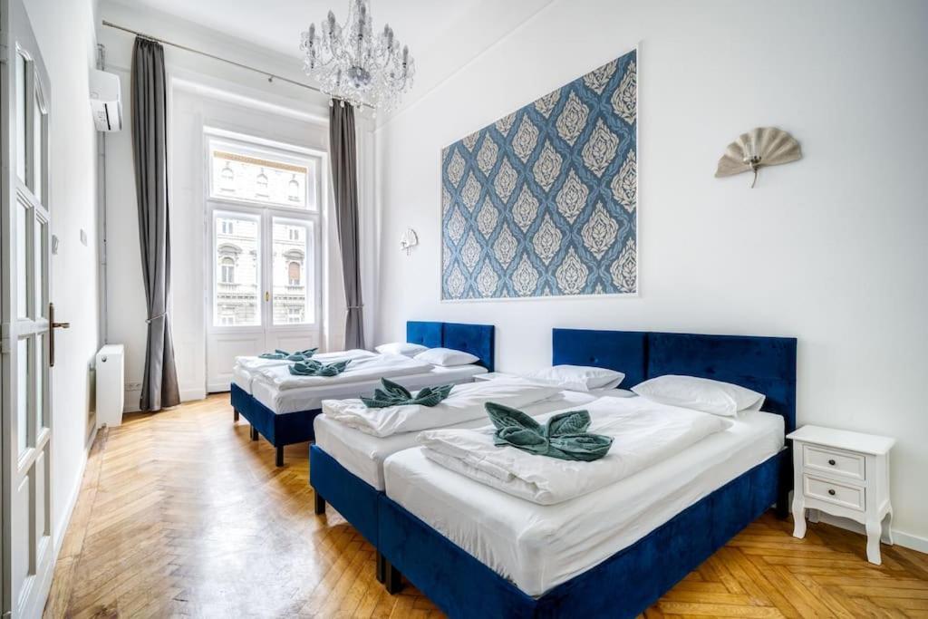 Andrassy Grandeur With Indoor Parking Apartamento Budapeste Exterior foto