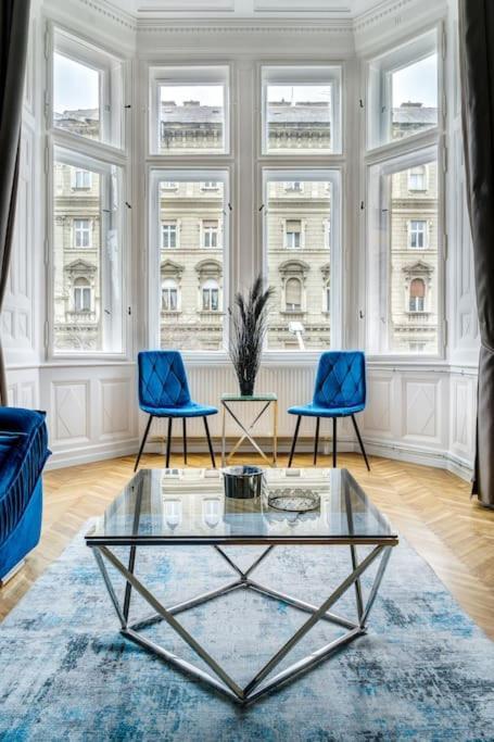 Andrassy Grandeur With Indoor Parking Apartamento Budapeste Exterior foto